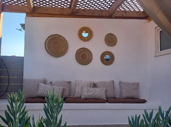 Kuspa House * Soroni