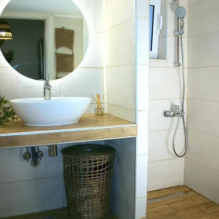 Kuspa House 度假居 *